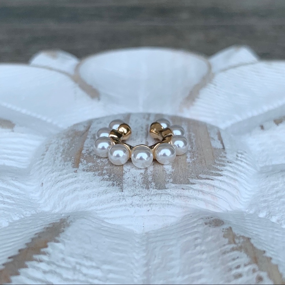 "Cecilia" NEW Ear Cuff Wrap Clip Stack (Single) Gold Faux Pearl
